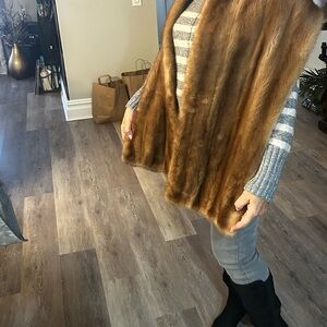 Elegant Brown Fur Stole